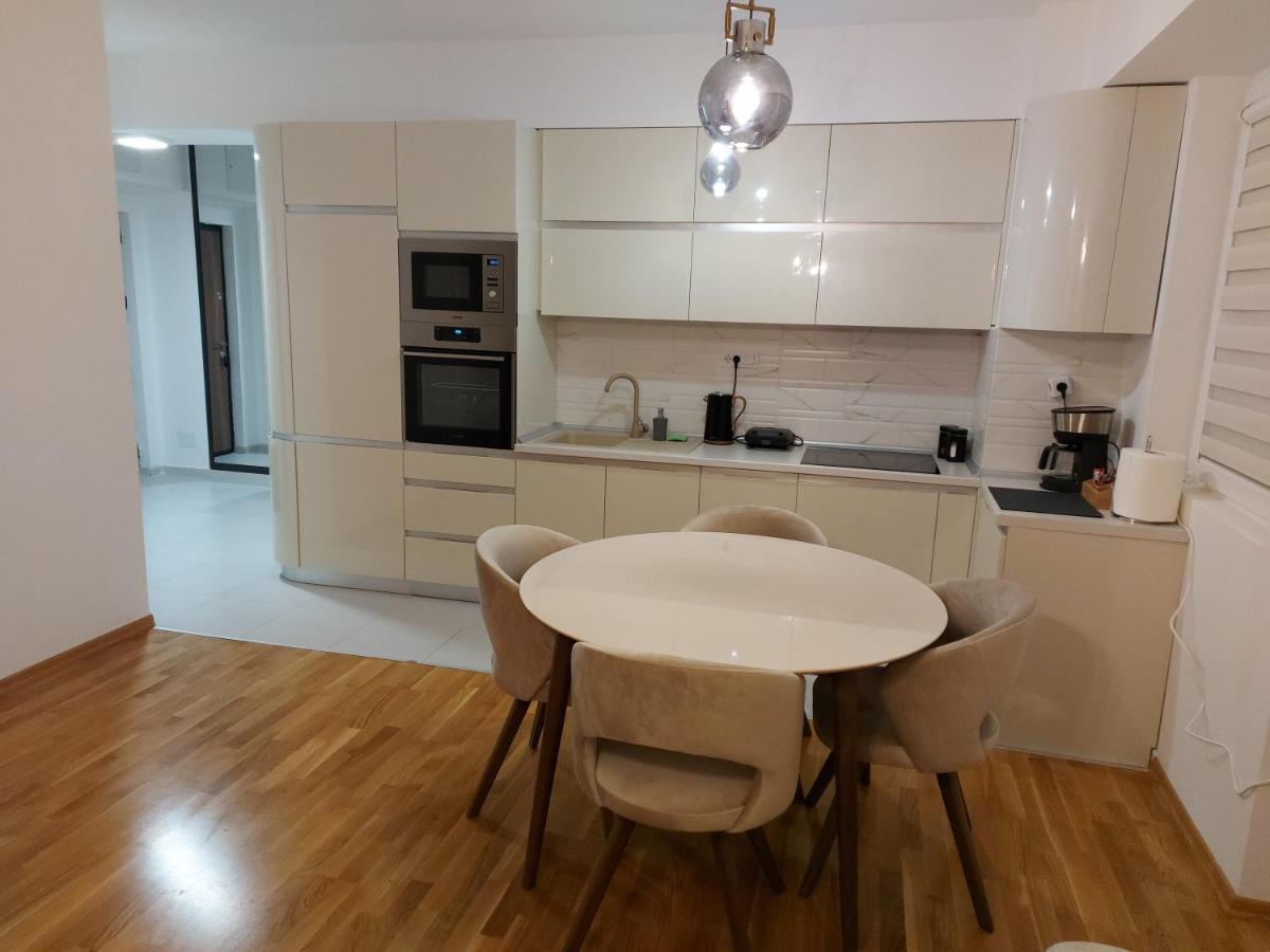 Luxury Apartment Iva II Skopje Luaran gambar